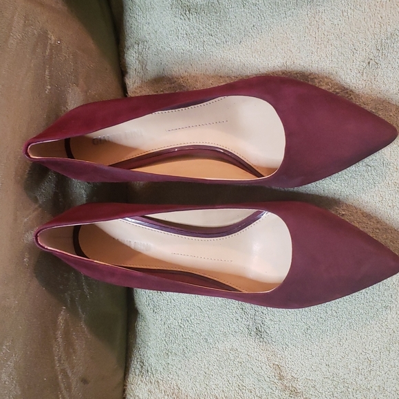 Gianni Bini Shoes - Suede Pumps